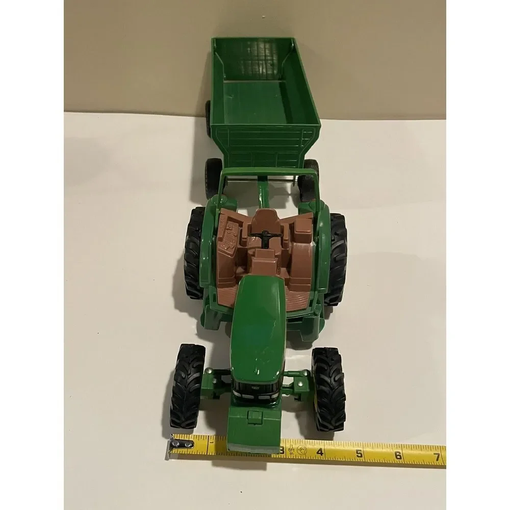 Ertl John Deere Tractor & Hay Wagon 1/32‎ Plastic Farm Horse Ranch